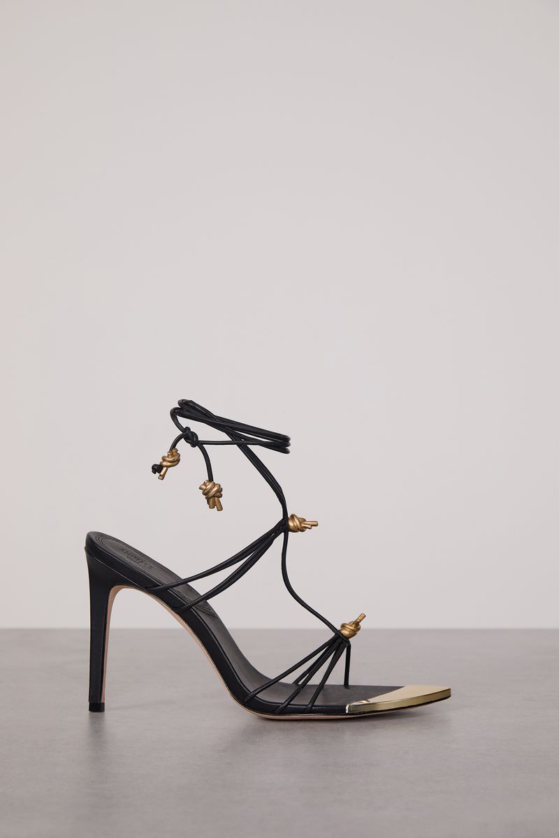09012648_0005_5-SANDALIA-DE-COURO-ROLOTE-NO-METAL