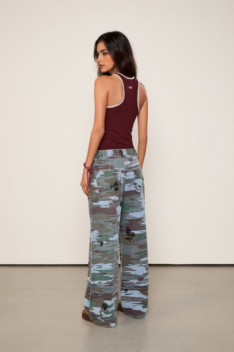 25342627_0105_3-CALCA-JEANS-WIDE-LEG-CAMUFLADO-BORDADO