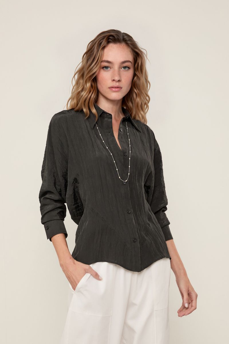 52051775_0005_1-CAMISA-DE-CETIM-RECORTE-AJUSTADO