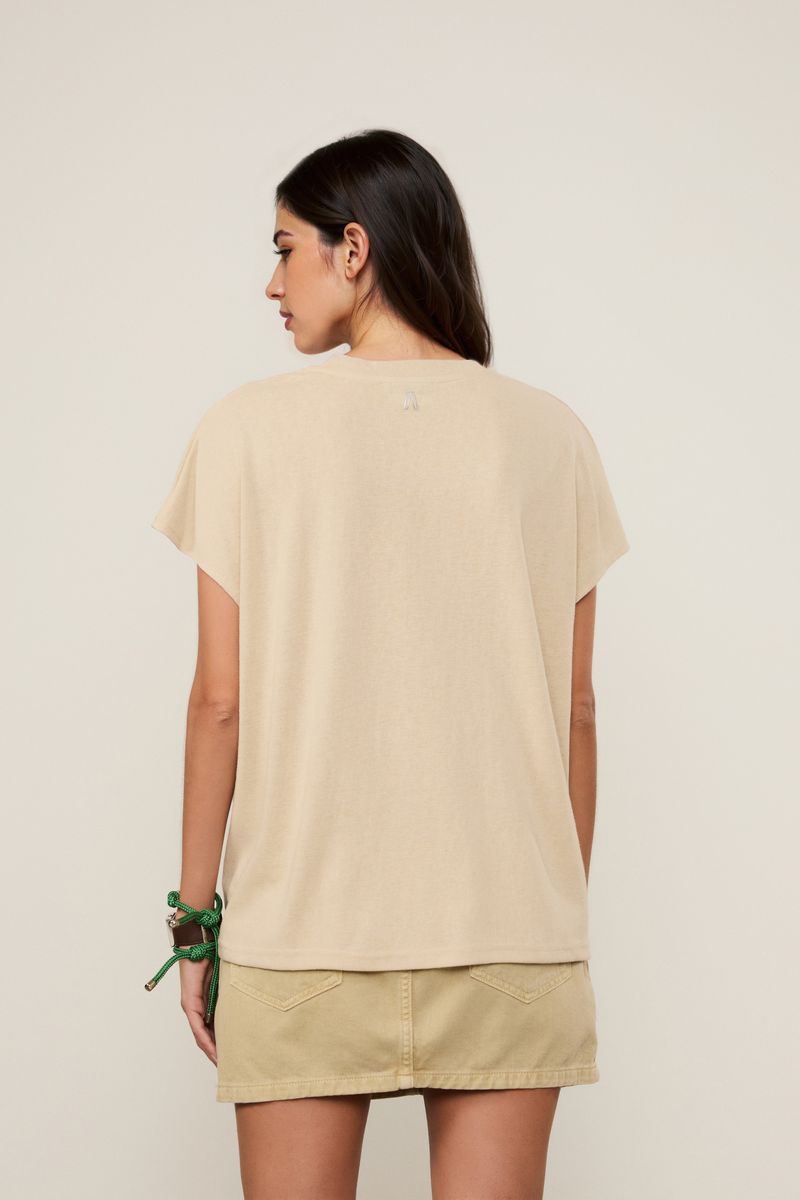 52060809_04120_3-CAMISETA-DE-MALHA-SEM-MANGA