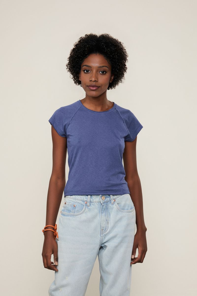 52060816_07480_1-TSHIRT-MALHA-LINHO