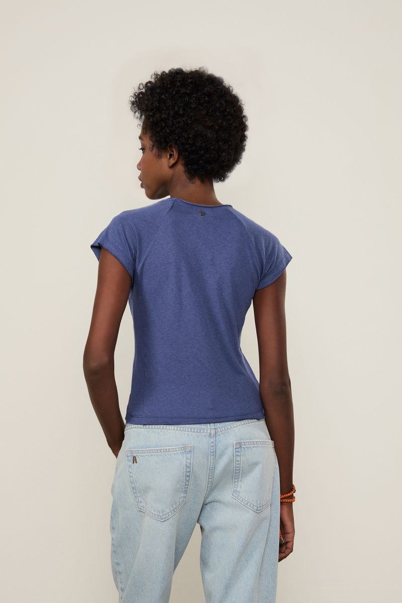 52060816_07480_3-TSHIRT-MALHA-LINHO
