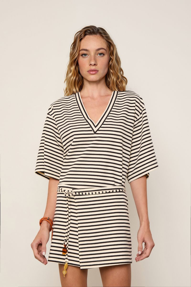 52136129_0015_1-BLUSA-DE-MALHA-ESTRUTURADA