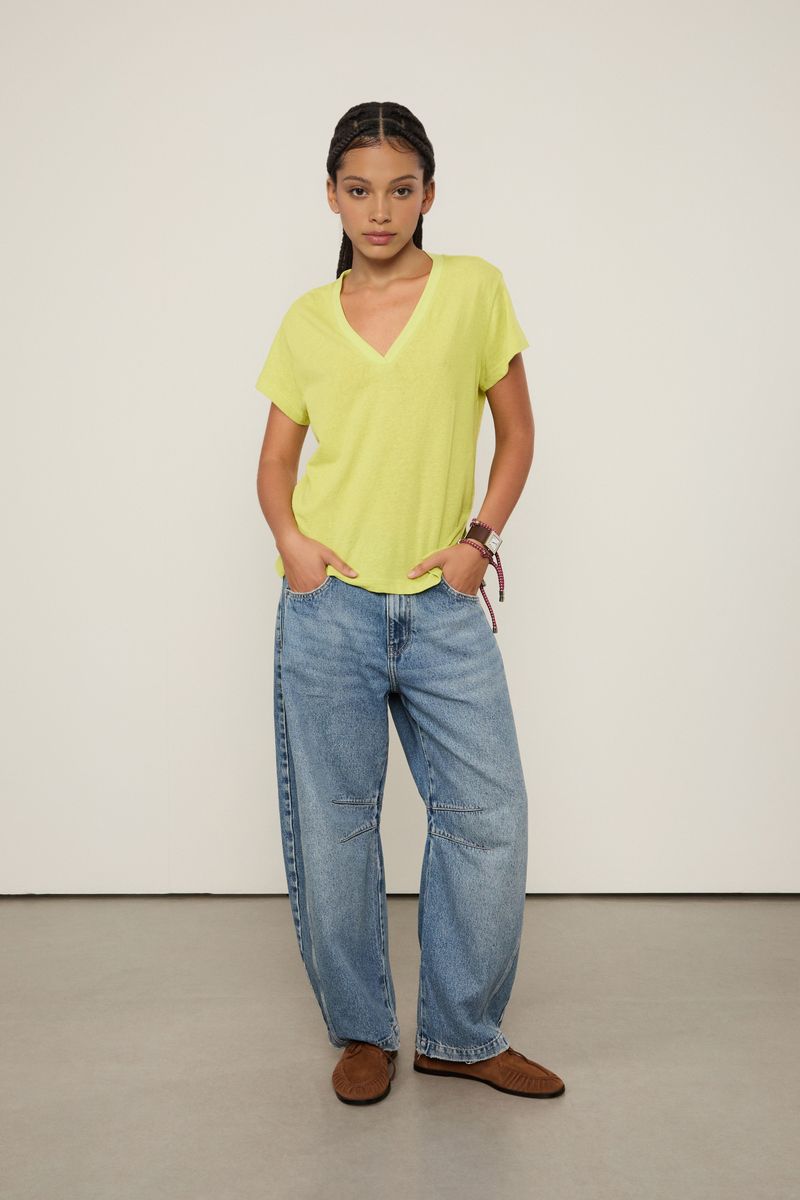 52136173_04111_2-BLUSA-DE-MALHA-BASICA-DECOTE-V