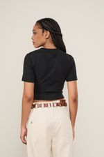 52136232_0005_3-BLUSA-MANGA-CURTA-RECORTE-CENTRAL