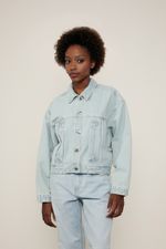 03011826_0101_1-JAQUETA-JEANS-OVERBOY-PREGAS-FRONTAIS
