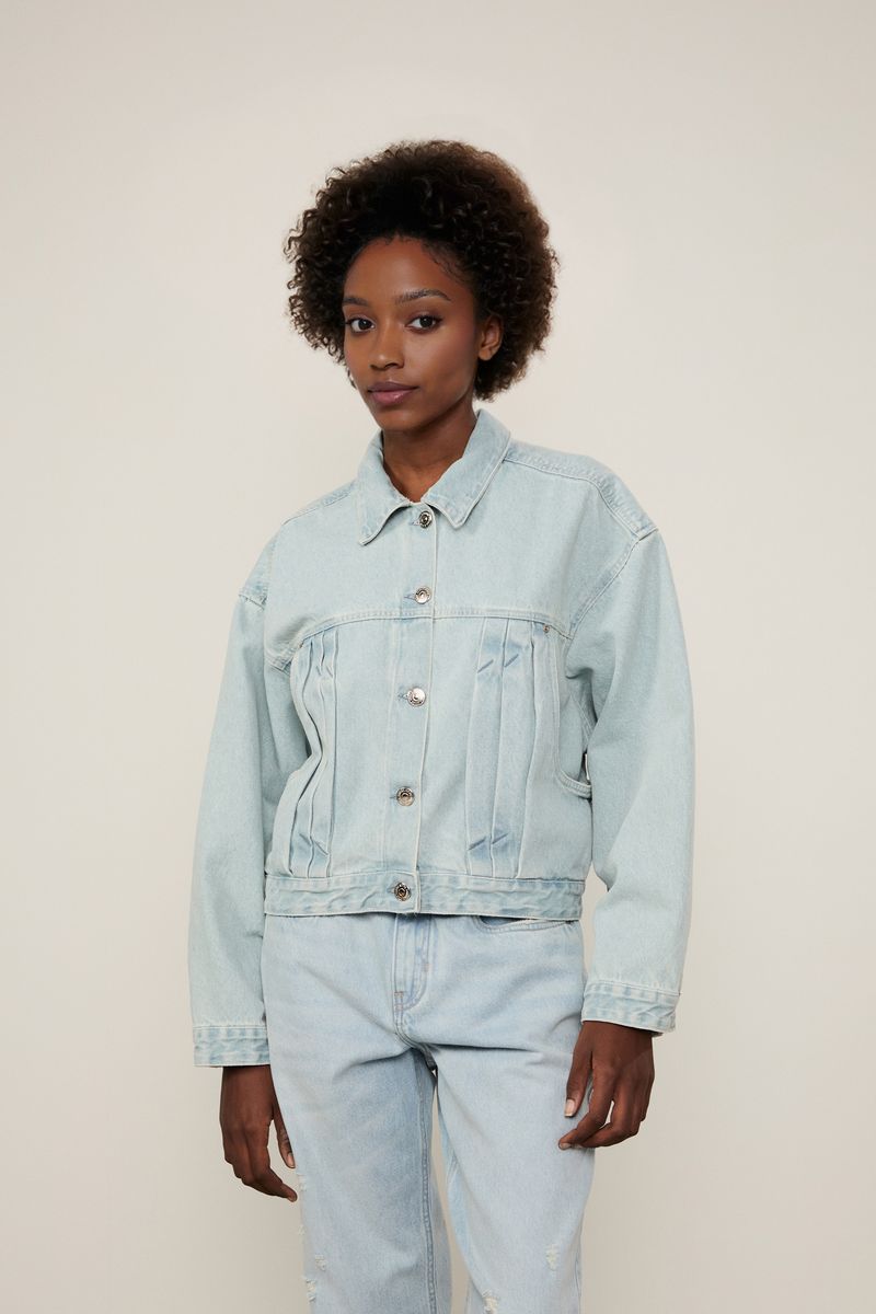 03011826_0101_1-JAQUETA-JEANS-OVERBOY-PREGAS-FRONTAIS