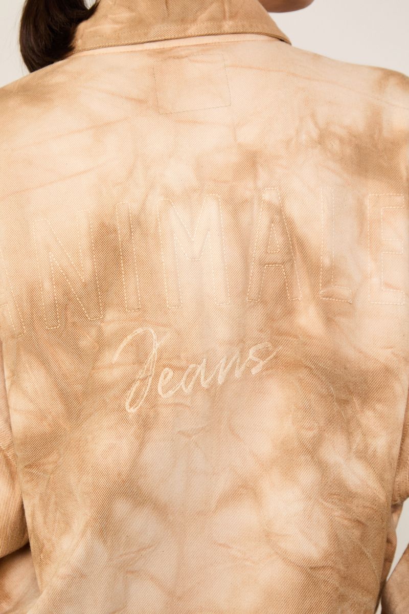 03011825_07021_5-JAQUETA-SARJA-OVER-OVER-BORDADO-TIE-DYE