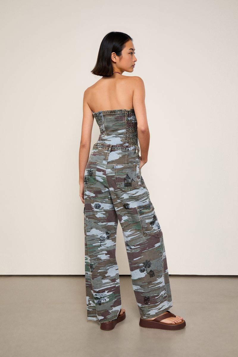 08420450_0105_3-MACACAO-JEANS-CAMUFLADO-BORDADO