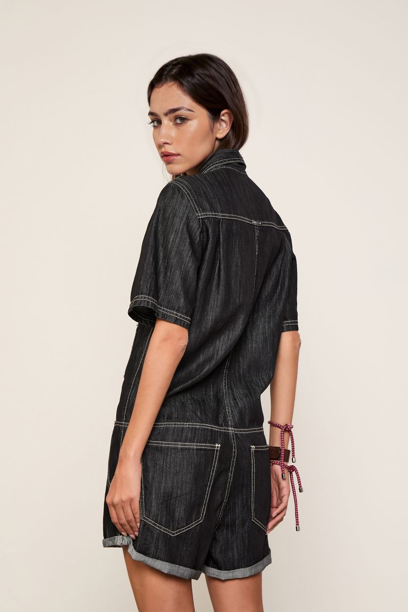 08420462_2290_3-MACACAO-JEANS-CURTO-MC-BOLSOS-FRONTAIS