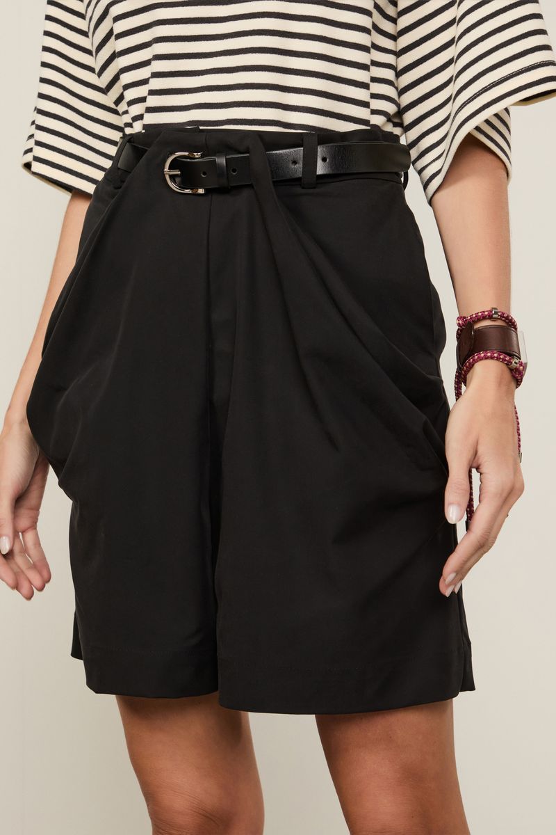 25054354_0005_2-SHORTS-PREGA-ALFAIATARIA-COM-CINTO