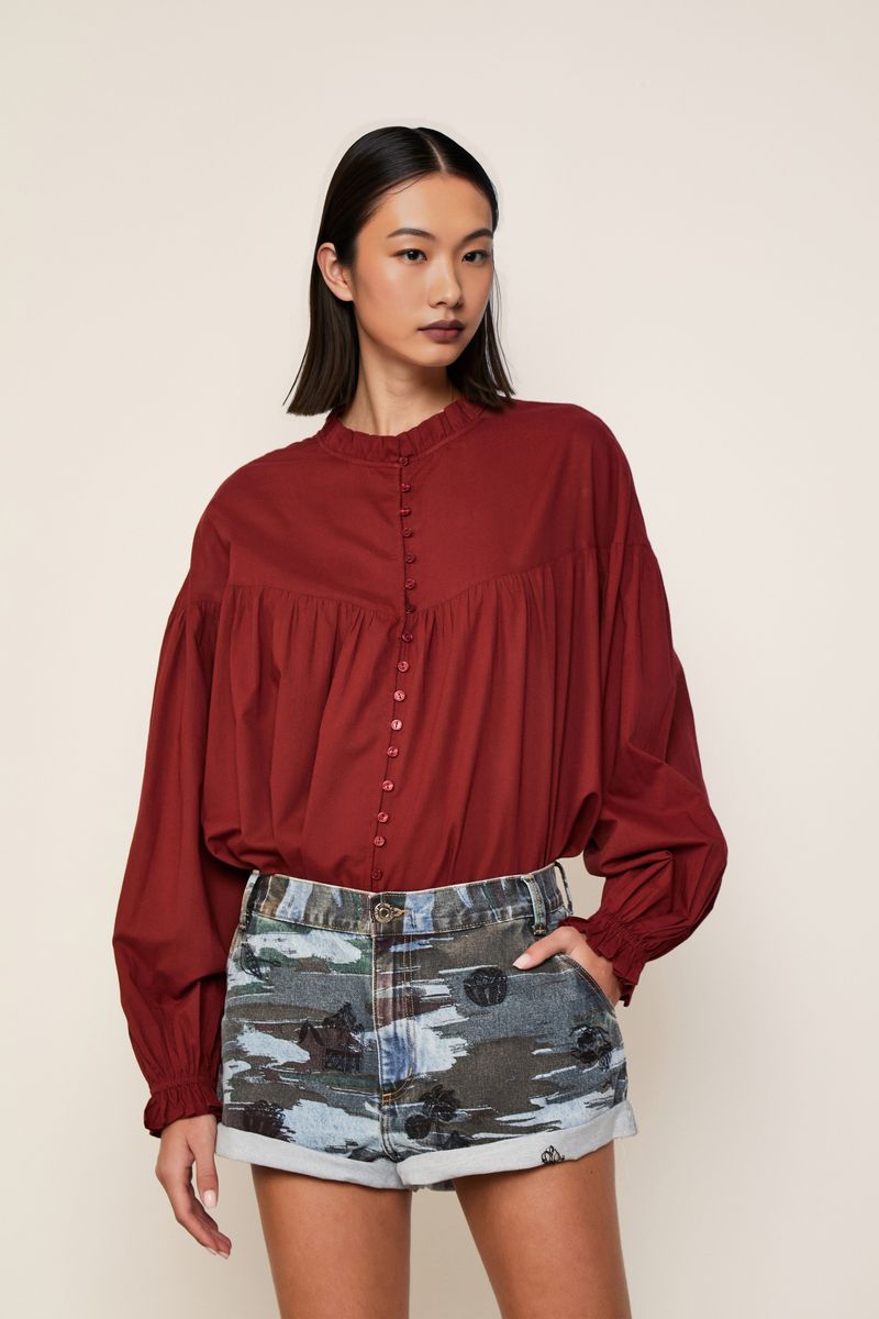 25054421_0105_2-SHORT-JEANS-OVERBOY-CAMUFLADO-BORDADO