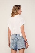 25054433_0105_3-SHORT-JEANS-BOY-BOLSO-EMBUTIDO