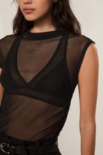 52151666_0005_4-REGATA-DE-TULE-DE-FRANZIDOS